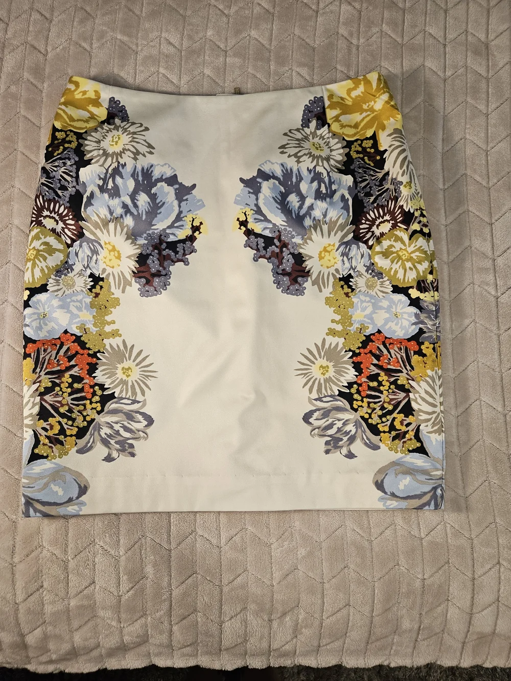 H&M Cream Floral Mini Skirt with Yellow, Blue and Orange Details